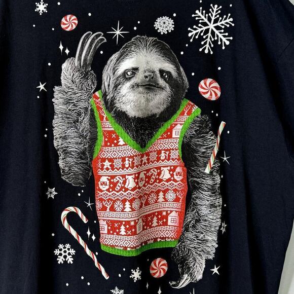 Dec 25th Christmas Sloth Wearing Holiday Vest Funny Black T-Shirt Men's Size XL - Picture 6 of 10